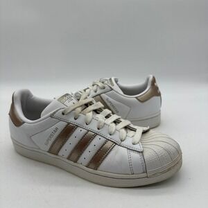 Adidas CG6463 Superstar Womens Size 8.5 Shoes Metallic Stripe Leather Sneakers